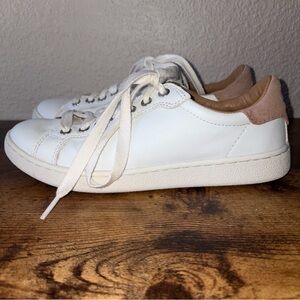 Ugg Women’s 7 Milo White Tan Leather Lace Up Sneaker